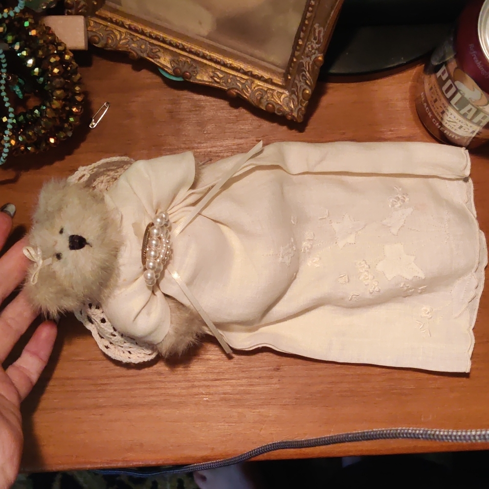 Teddy bear - Picture 2 of 3